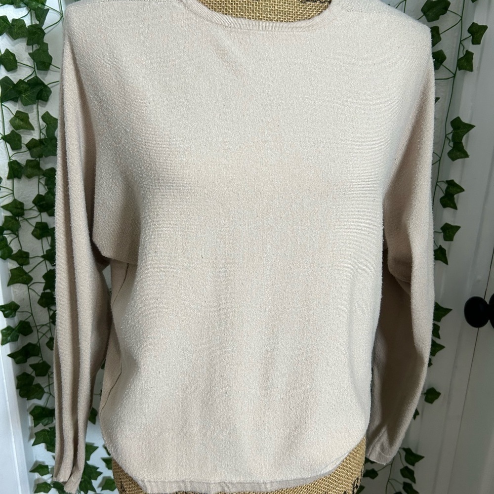 Tahari Beige Knit Sweater